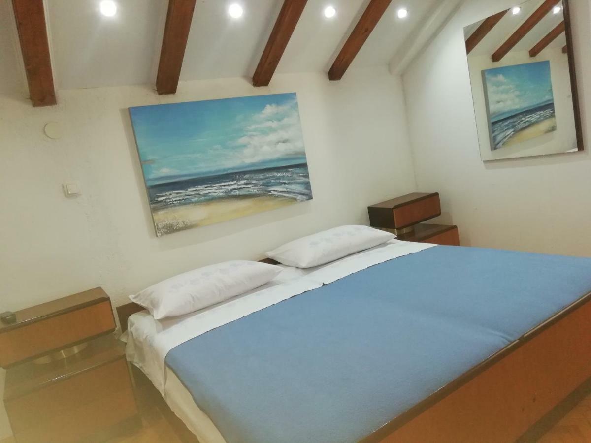 Apartman Kristina, Studio I Soba Primošten Exteriér fotografie